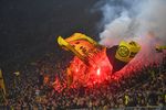 Tertinggal, Bangkit, Napoli Kemudian Berpesta Gol di Markas Legia Warsawa Tertinggal, Bangkit, Napoli Kemudian Berpesta Gol di Markas Legia Warsawa