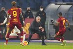 AS Roma vs Cagliari: Debut Indah Sergio Oliveira