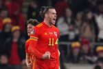 Jawab Keraguan Ancelotti, Tendangan Bebas Fantastis dan Dua Gol Gareth Bale Buktikan Dirinya Masih Haus Gol Jawab Keraguan Ancelotti, Tendangan Bebas Fantastis dan Dua Gol Gareth Bale Buktikan Dirinya Masih Haus Gol