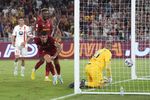 Senyum Semringah Jose Mourinho Usai Paulo Dybala Cetak Brace, AS Roma Berada di Puncak Klasemen Serie A Senyum Semringah Jose Mourinho Usai Paulo Dybala Cetak Brace, AS Roma Berada di Puncak Klasemen Serie A