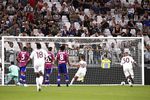 Kisruh Laga Juve Vs Salernitana, Empat Kartu Merah Keluar Dari Saku Wasit Kisruh Laga Juve Vs Salernitana, Empat Kartu Merah Keluar Dari Saku Wasit