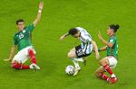 Aksi Lionel Messi Porak Porandakan Pertahanan Meksiko, Argentina Jaga Asa Lolos ke Babak 16 Besar Piala Dunia 2022