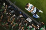 Aksi Lionel Messi Porak Porandakan Pertahanan Meksiko, Argentina Jaga Asa Lolos ke Babak 16 Besar Piala Dunia 2022