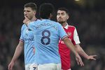 Gudang Peluru Melempem, Manchester City Ambil Alih Puncak Klasemen Gudang Peluru Melempem, Manchester City Ambil Alih Puncak Klasemen