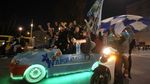 Suporter Berpesta Napoli Juara Liga Italia, 33 Tahun Penantian Tuntas Sudah Suporter Berpesta Napoli Juara Liga Italia, 33 Tahun Penantian Tuntas Sudah