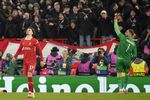 PSG Singkirkan Liverpool dan Berpesta di Anfield PSG Singkirkan Liverpool dan Berpesta di Anfield